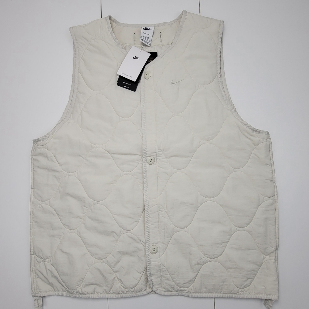 Nike Insulated Therma Fit Military Vest Bone DX0890-072 Men’s Size M-TALL NWT
